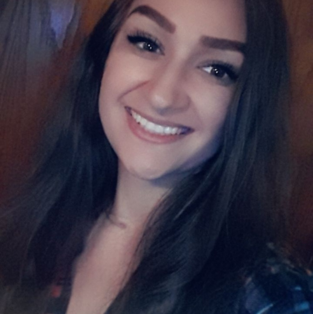 Meet your Posher, Maria